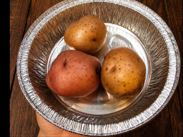 Potatoes (3 Pc).