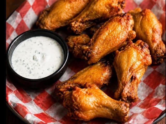 Wings (8 Pc).